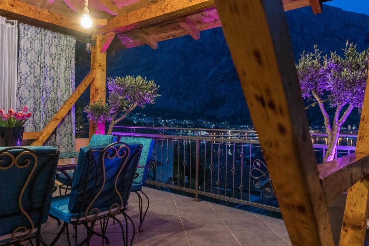 Villa Sun Castle Kotor Bagian luar foto