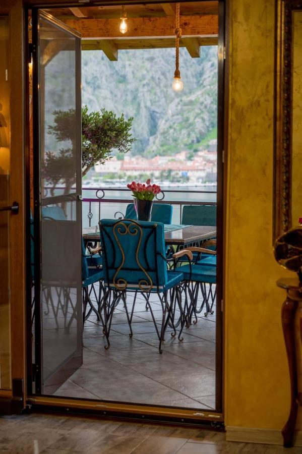Villa Sun Castle Kotor Bagian luar foto